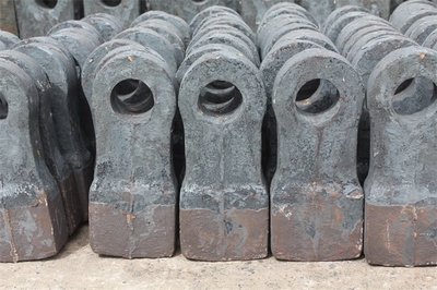 鑄造破碎機(jī)錘頭-襄陽(yáng)破碎機(jī)錘頭-天闊鑄造