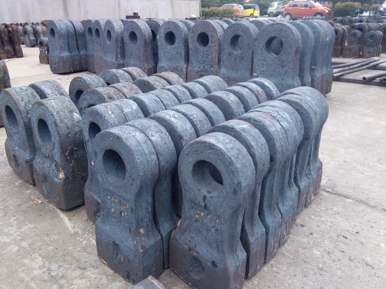 破碎機(jī)錘頭定制,重污染天氣績效b級(jí)企業(yè),限產(chǎn)豁免,出貨快